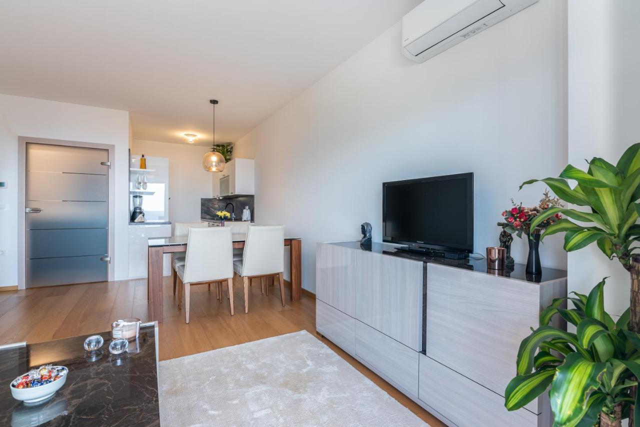 Apartment With Balcony Ocean Paradise Кастав Экстерьер фото